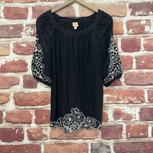 Fiori di Zucca Top Women's Size 4 Dark Gray White Silk Boho Floral Popover Shirt